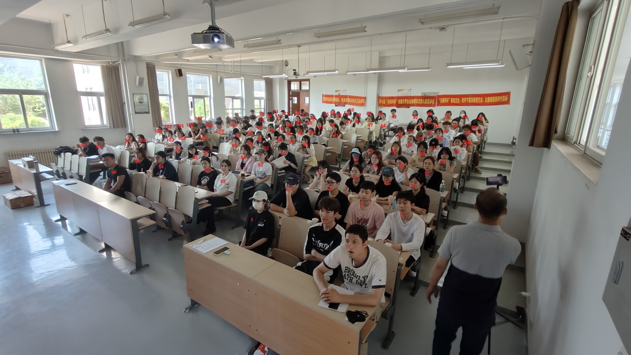 “期貨知識進校園”暨第七屆“鄭商所杯”全國大學生金融模擬交易大賽宣講會新聞稿 “期貨知識進校園”暨第七屆“鄭商所杯”全國大學生金融模擬交易大賽宣講會新聞稿